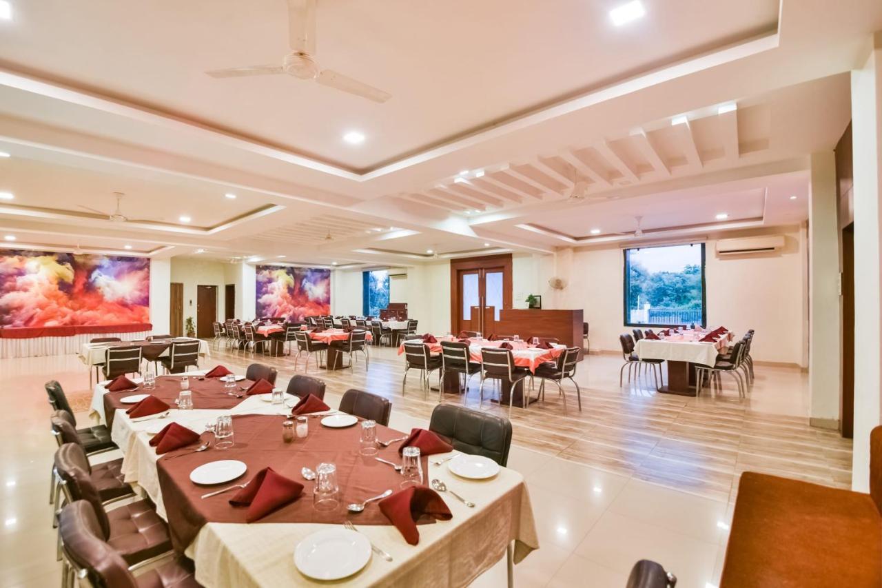 Palette - The Elegance Resort Chittorgarh Экстерьер фото